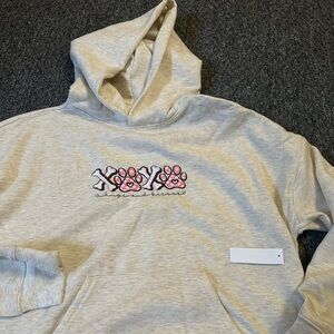 Valentine’s Hugs and Kisses Dog Bones w/Dog Paws